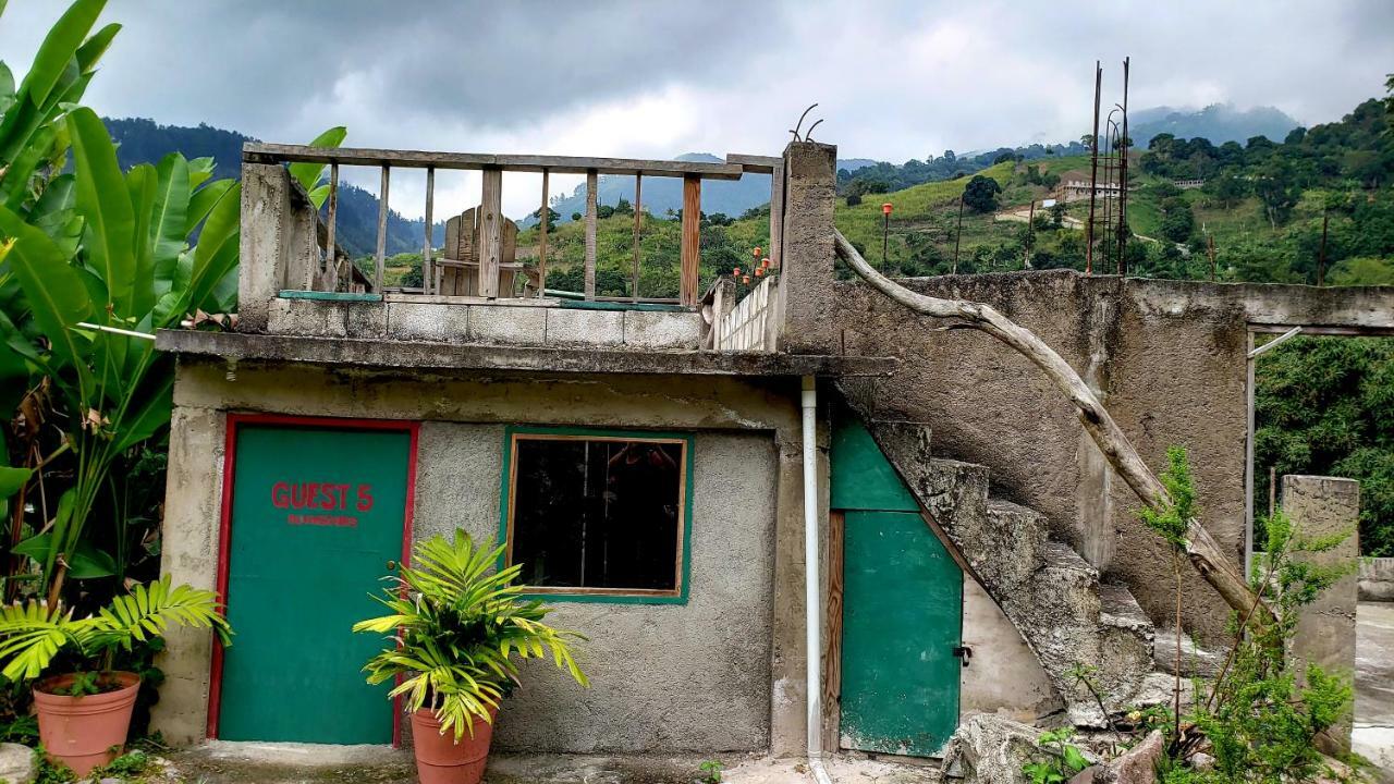 Prince Valley Guesthouse Irish Town 外观 照片